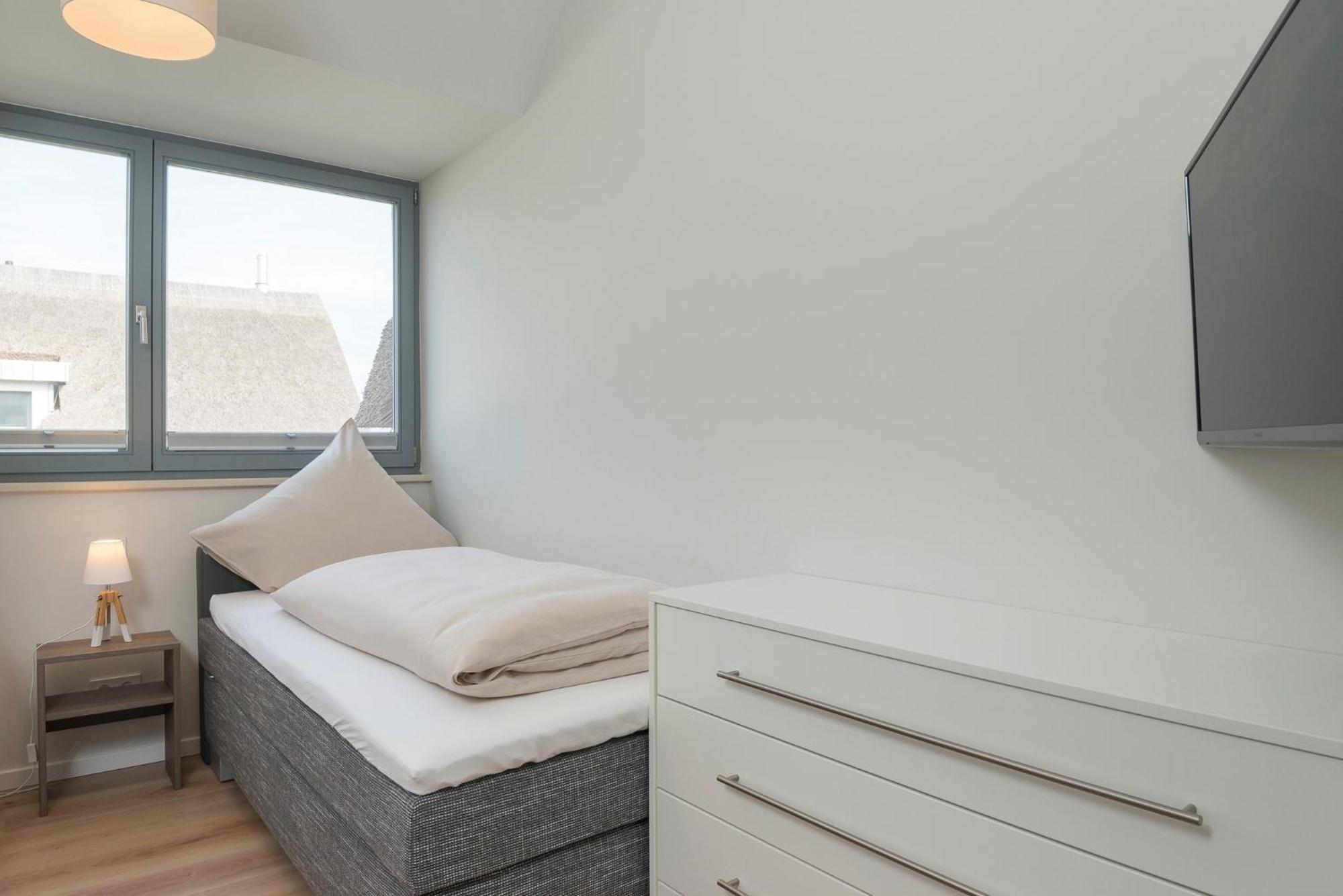 Ostsee - Reetdachhaus Nr 36 "Warder" Im Strand Resort Heiligenhafen Exteriör bild