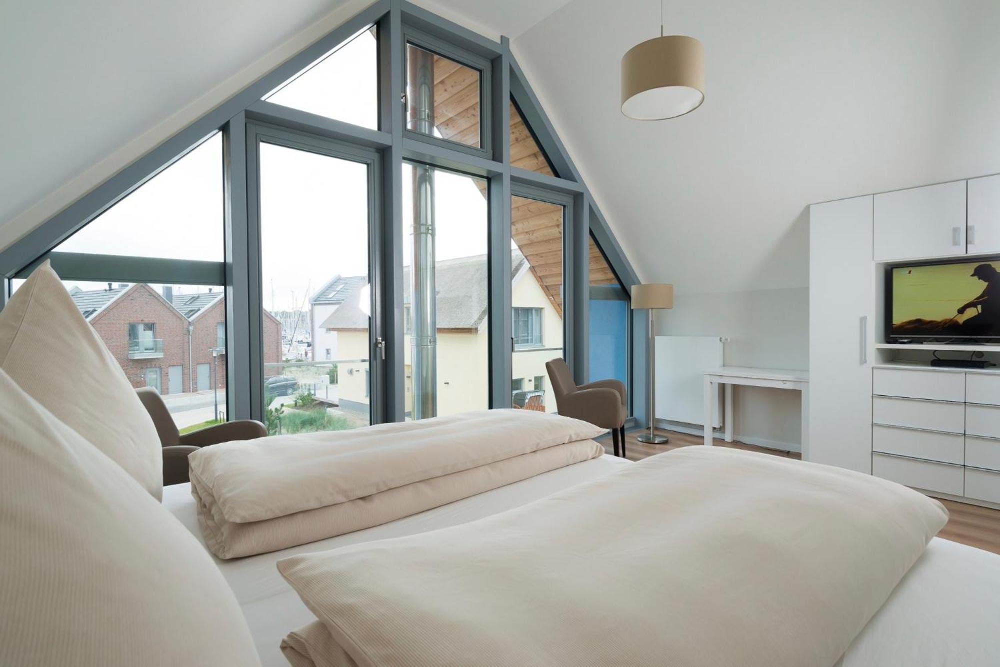 Ostsee - Reetdachhaus Nr 36 "Warder" Im Strand Resort Heiligenhafen Exteriör bild